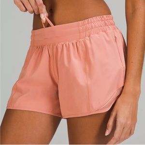 Lululemon Hotty Hot Shorts 2.5in in dusty rose pink